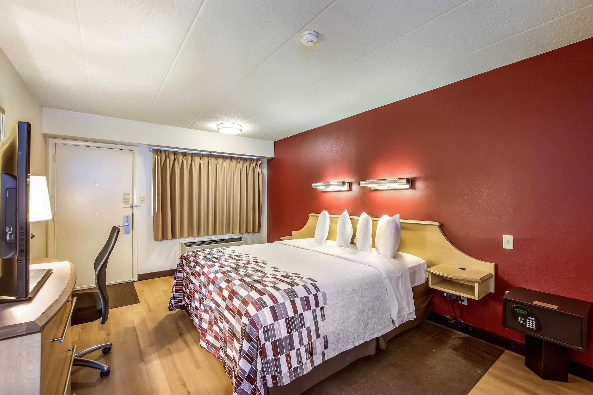 Red Roof Inn Detroit - Plymouth/Canton Ngoại thất bức ảnh