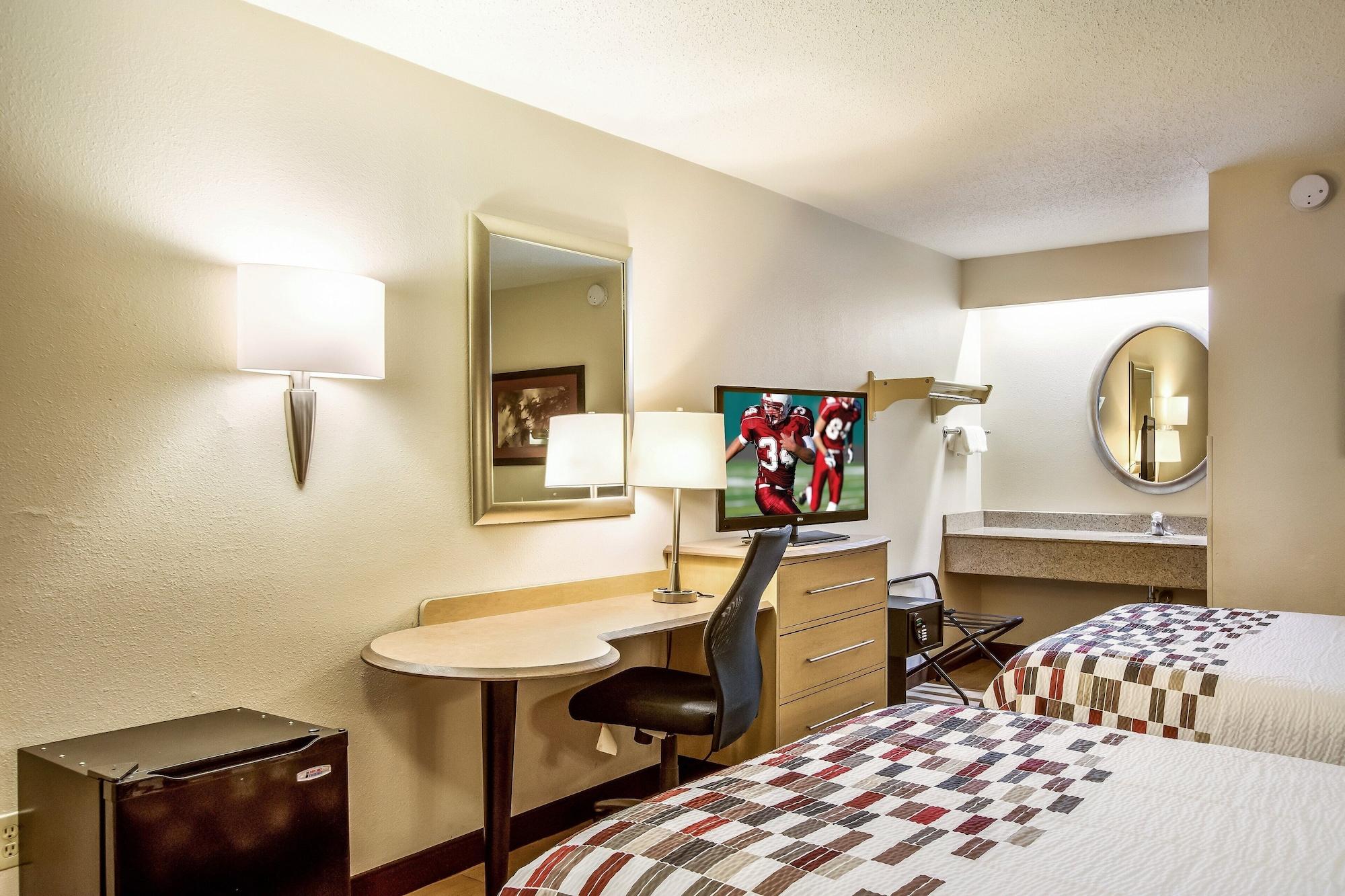 Red Roof Inn Detroit - Plymouth/Canton Ngoại thất bức ảnh