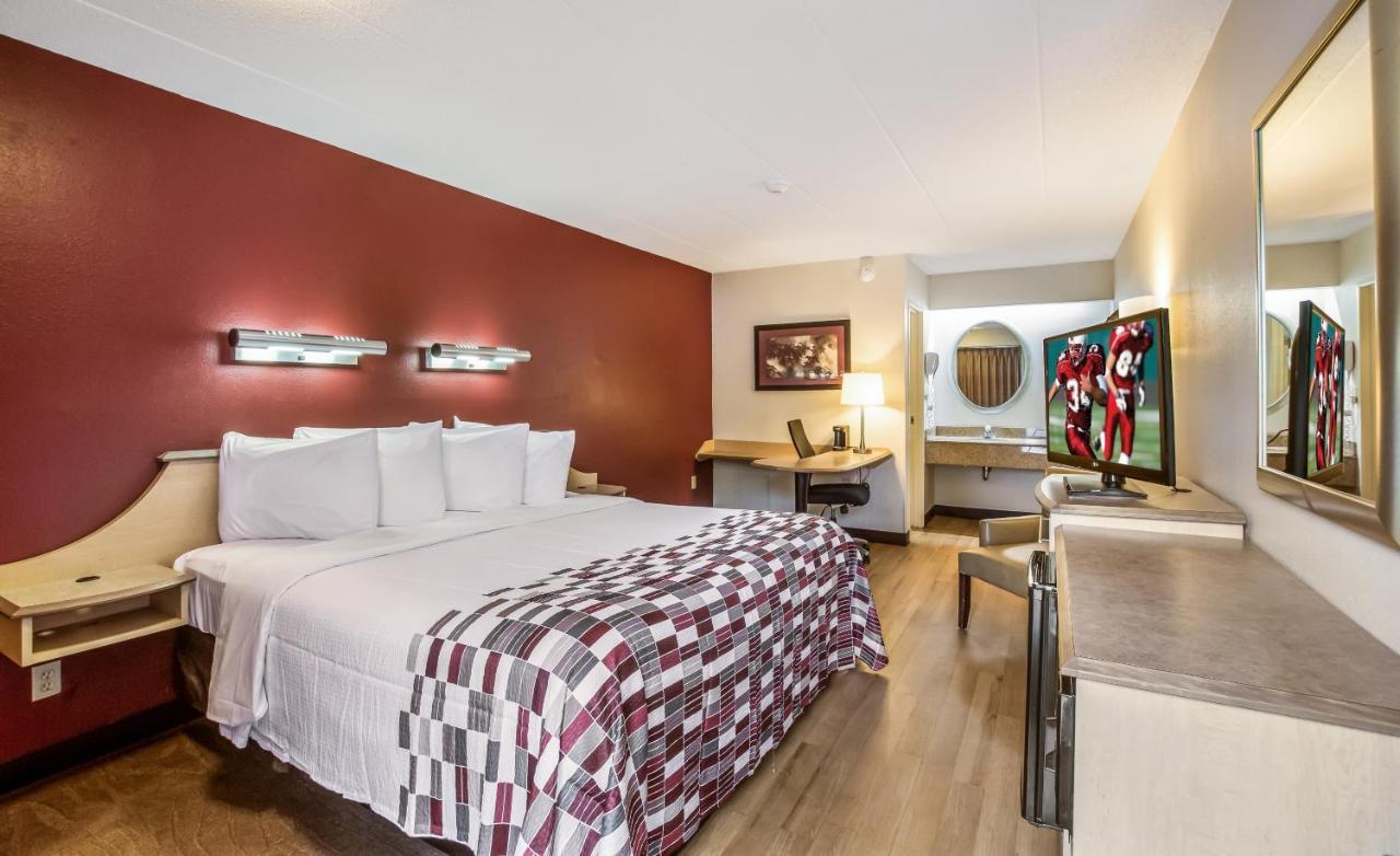 Red Roof Inn Detroit - Plymouth/Canton Ngoại thất bức ảnh