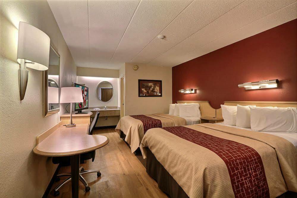 Red Roof Inn Detroit - Plymouth/Canton Ngoại thất bức ảnh